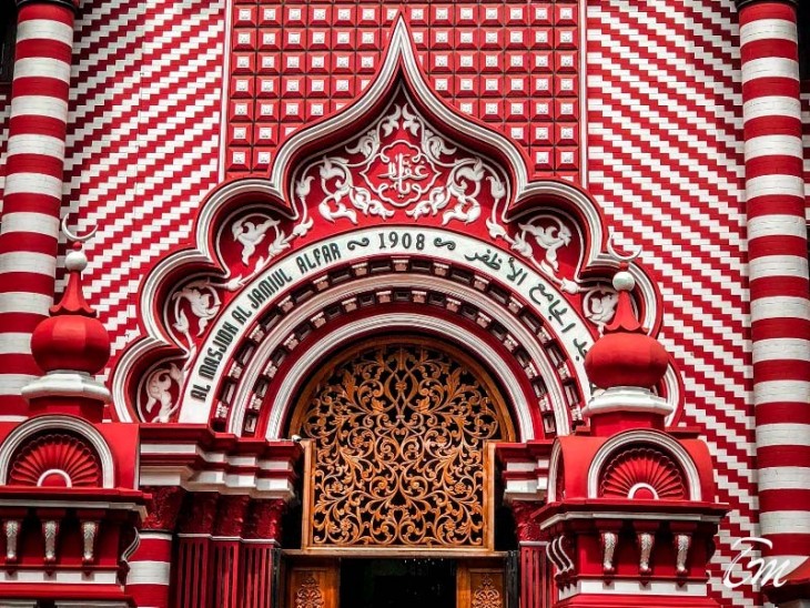 Colombo Red Mosque